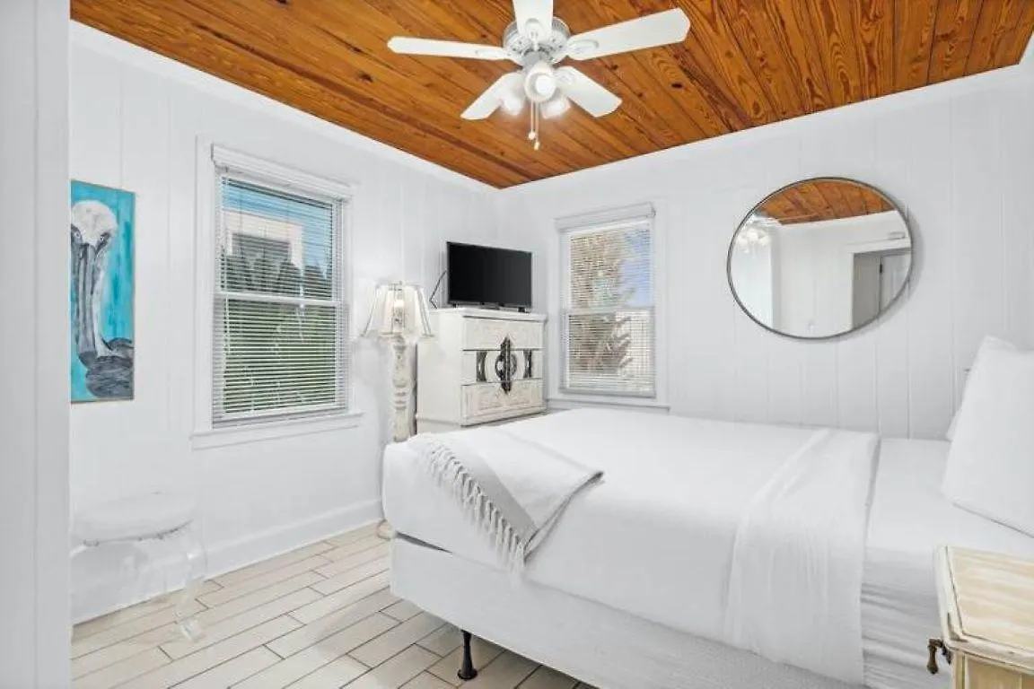 Seaside Serendipity - Wonderful Private Beachfront Home - Beautiful! Panama City Beach Tatil Evi